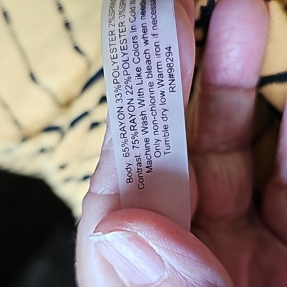 Thomas & Olivia tunic top. NWT. gold with black stripes. Size XL. V neck. - Picture 11 of 12